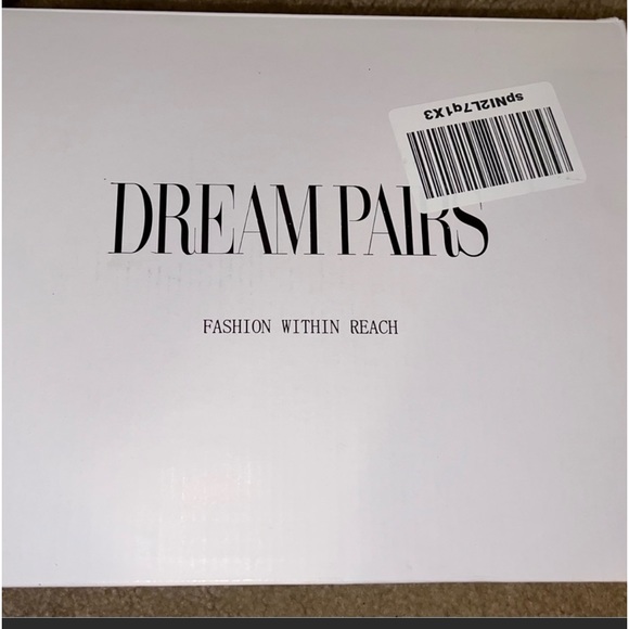 Never worn DREAM PAIRS Women's Over The Knee Platform Thigh High Boots - Picture 6 of 6